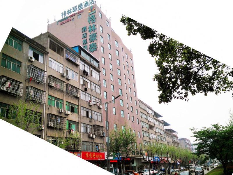 Greentree Alliance Jiangxi Nanchang Honggutan Middle Fenghuang Avenue Hotel Екстер'єр фото