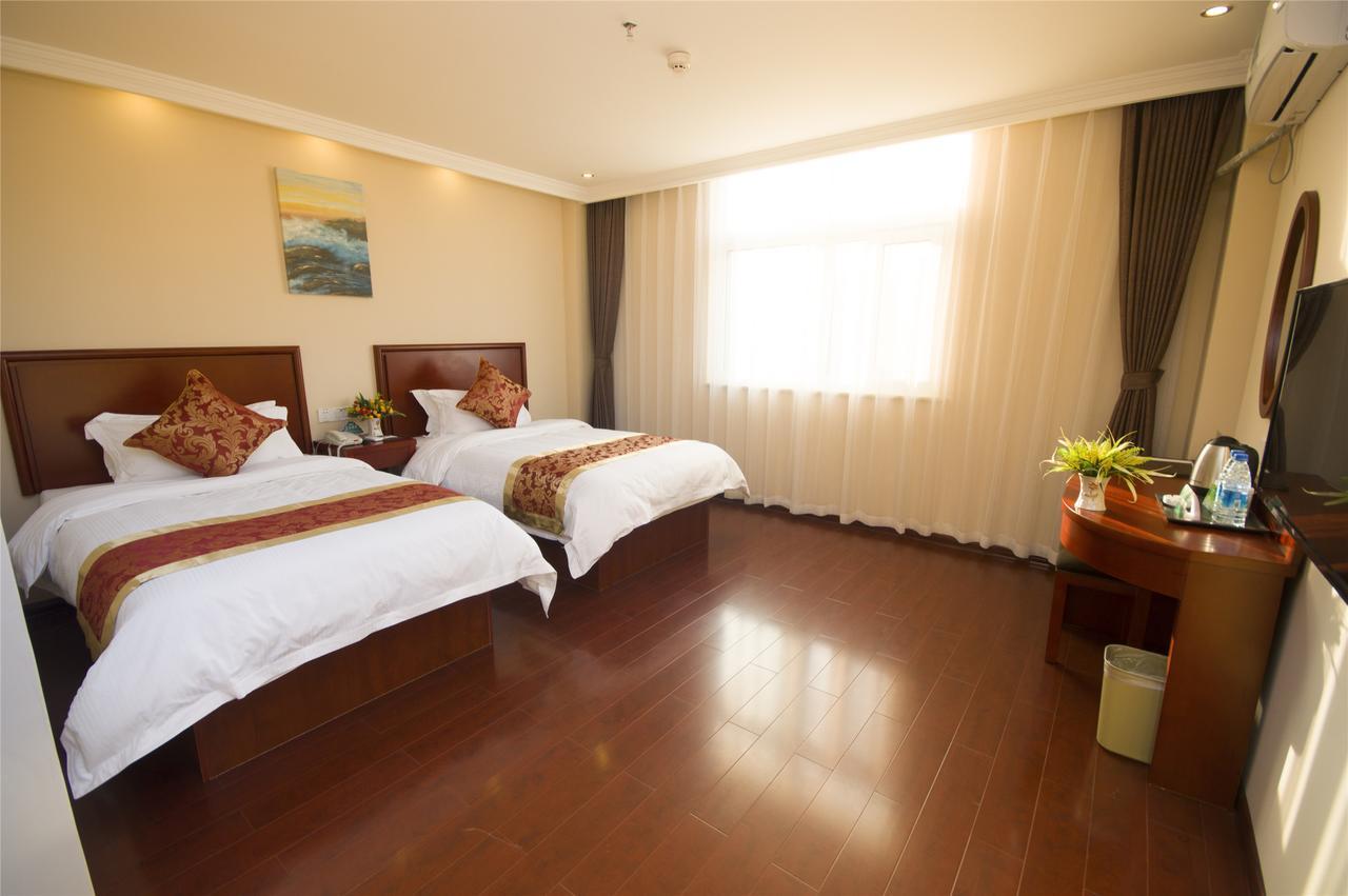 Greentree Alliance Jiangxi Nanchang Honggutan Middle Fenghuang Avenue Hotel Екстер'єр фото